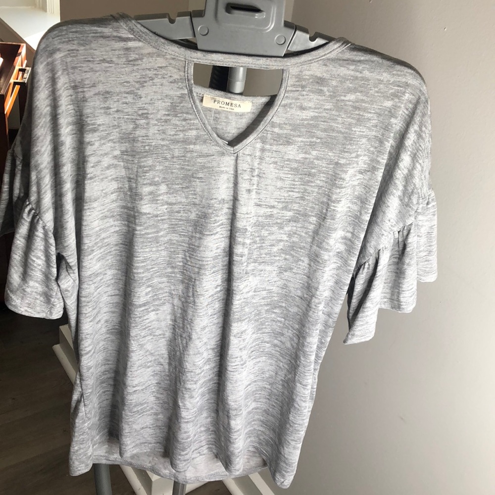 Grey ruffle sleeve top